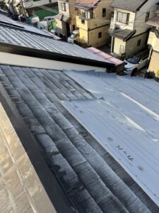 京都府長岡京市にて屋根修理カバー工法ルーフィング