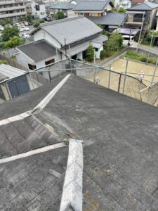 京都市山科区にて屋根修理〈立平葺きへのカバー工法〉 施工前