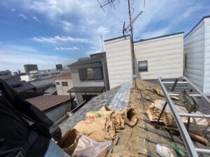 瓦屋根修理 施工中