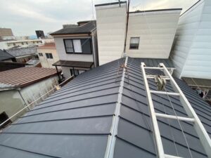 瓦屋根修理 施工中