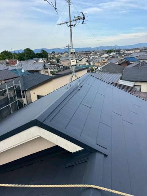 屋根修理 施工後 横暖ルーフ