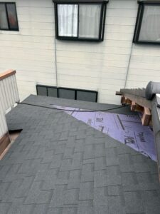 屋根修理 アスファシングル設置