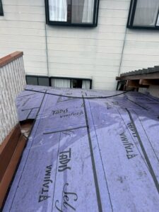屋根修理 ルーフィングシート設置