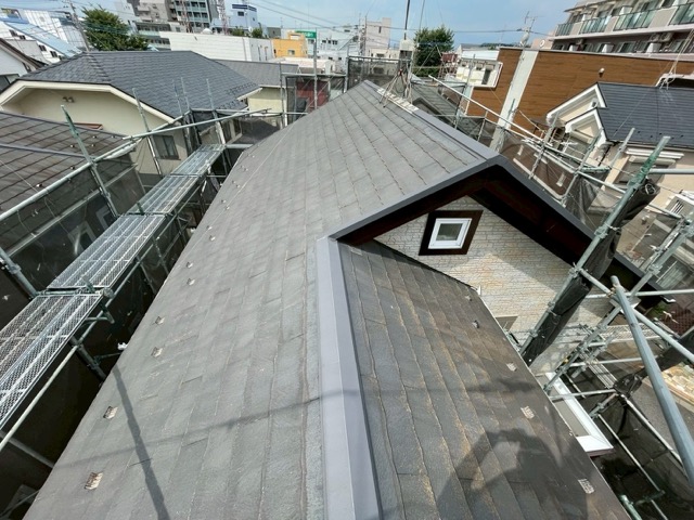 相模原市にて屋根修理〈シルキーG2へののカバー工事〉 施工前
