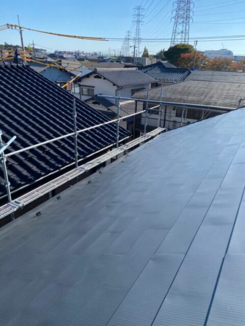 さいたま市見沼区にて屋根修理〈雹災による樋の穴あき・屋根の劣化〉 施工後