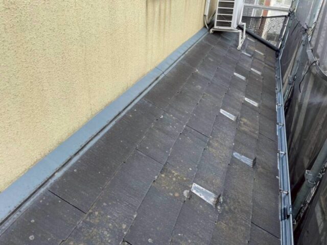 横浜市鶴見区にて屋根修理〈築10年戸建てのカバー工法〉 施工前