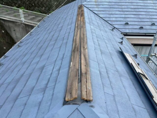 川崎市にて屋根修理〈貫板の交換工事〉 施工前