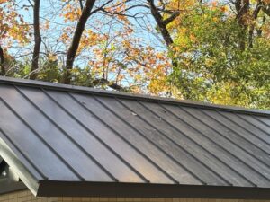 屋根修理は何月が最適？季節ごとのメリット・注意点まとめ