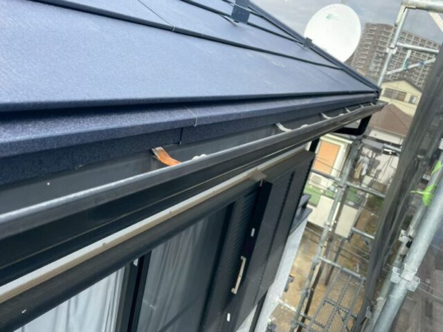 さいたま市北区にて屋根修理〈スーパーガルテクトへのカバー工法〉 施工前