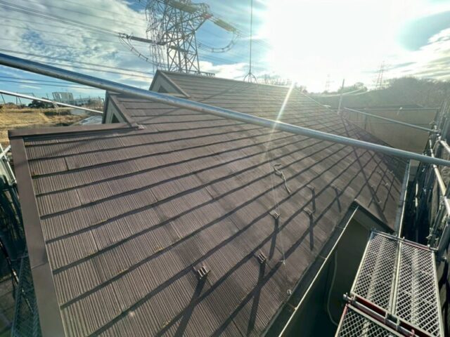 横浜市港南区にて屋根修理〈リクシルTルーフへのカバー工法〉 施工前