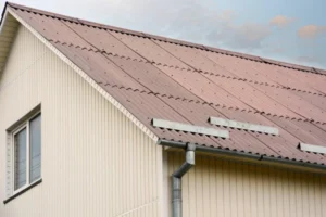オンデュリンとはどんな屋根材？メリットやデメリット、施工方法を解説